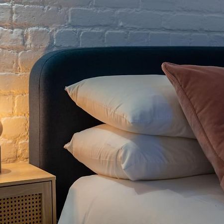 Hereford - Clifton Villa - Beautifully Presented House Located A Short Walk From City Centre - Sleeps 6 Guests - Perfect For Exploring Hereford - Hosted By Rentmyhouse Zewnętrze zdjęcie