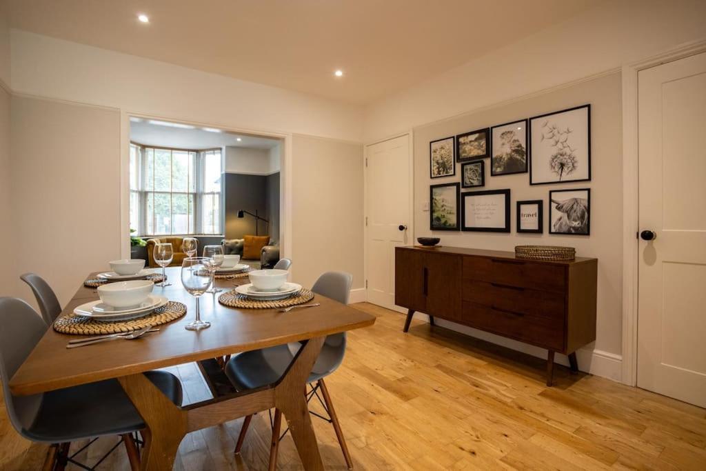 Hereford - Clifton Villa - Beautifully Presented House Located A Short Walk From City Centre - Sleeps 6 Guests - Perfect For Exploring Hereford - Hosted By Rentmyhouse Zewnętrze zdjęcie